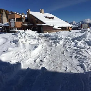 https://casa-neve-presso-sussy-residence.hotelinveneto.com
